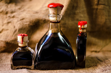 Caratteristiche bottiglie di aceto balsamico di Modena