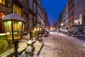 Fototapeta premium Mariacka street in Gdansk at snowy winter, Poland