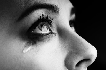 beauty girl cry