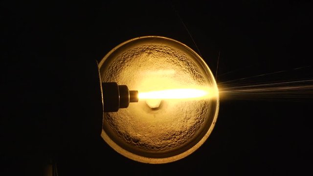 Detail welding spin round