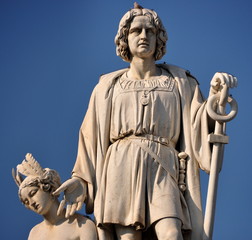 Christoph-Kolumbus-Denkmal auf der Piazza Principe in Genua