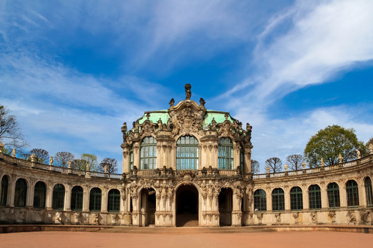 Zwinger Dresden im Fr&uuml;hling