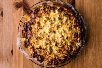 Vegetable pie with leek and cheese / Pirasali Borek