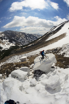   racer on avalanche