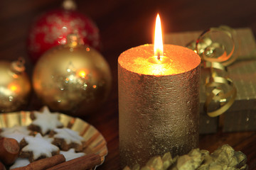 Christmas biscuits, Cinnamon stars
