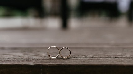 wedding rings