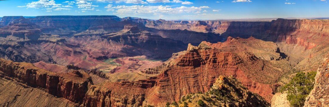 Panoramic view of the Grand Canyon, south rim. Arizona.