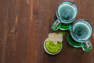 St Patrick day party - green beer and appetizers