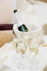 champagne with light snack serving on wecome