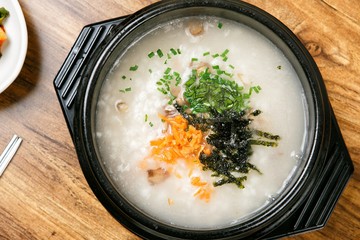 yachae juk. Vegetable Rice Porridge