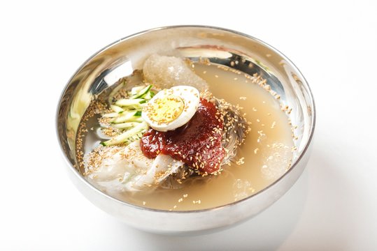 mul naengmyeon. korean style cold noodles