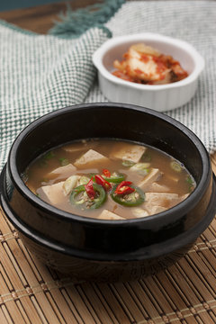 Denjang soup and side kimchee.