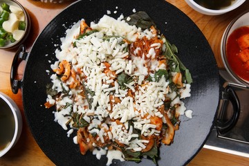 cheese gopchang bokkeum. Stir-fried Beef Tripe with cheese.