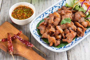Deep fried pork with garlic and salt with Spicy Dipping Sauce