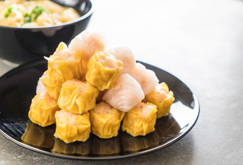  Stream shrimp dumplings