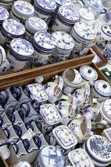 Foto auf Acrylglas Ceramics Delfts Blauw Souvenirs, Netherlands © A