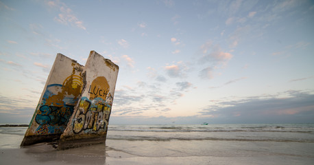 Fototapeta na wymiar Strand Ruine Holbox