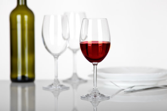 Wine glasses composition
