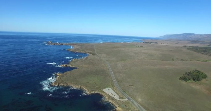 Cinema 4k aerial 360 view of the coast from above elephant seals vista point, on higway 1, in San simeon, California, United states of america