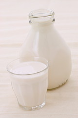 Obraz na płótnie Canvas delicious fresh milk
