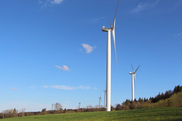 Champ d'éoliennes