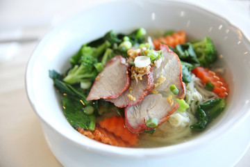 Noodle and dumpings with red pork