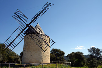 Windmühle auf Porquerolles Cote d`Azur