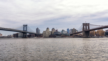 Fototapeta na wymiar Bridge views from Manhattan