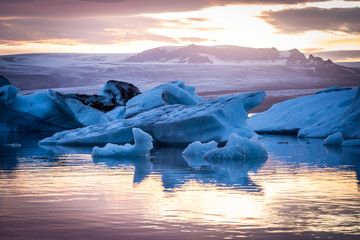 Iceland, Jokulsarlon Glacier Lagoon at sunset