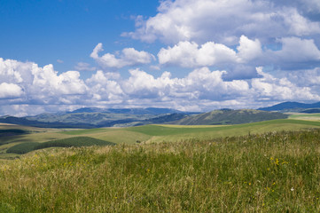 Fototapeta premium Горный пейзаж осенью