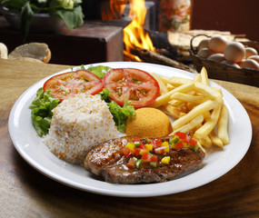 Rice with potatoes and meat.