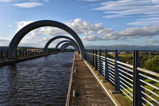 Schottland - Falkirk Wheel Wasserweg zum Union Canal