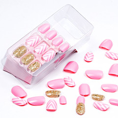 Set of pink false nails