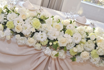 ブライダルイメージ,華麗で優美なとても素敵なウェディング