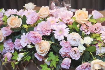 ブライダルイメージ,華麗で優美なとても素敵なウェディング