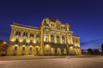Fototapeta na wymiar Primaria Oradea. Oradea City Hall