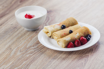 Pancakes with sour cream