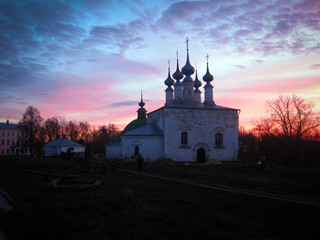 Закат в Суздале, Россия