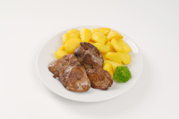 pan fried potatoes and chicken liver