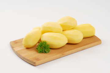 peeled uncooked potatoes