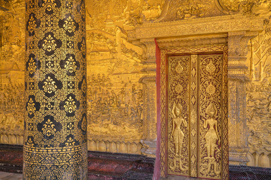 Details shot of Laos's art at Wat Mai in Luang Pra bang