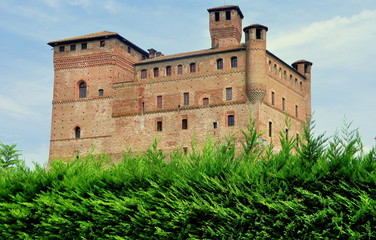 Castello di Grinzane Cavour