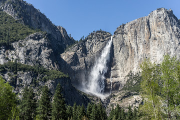 Fototapeta na wymiar Upper Yosemite Fall, Yosemite Nat'l Park, CA, USA