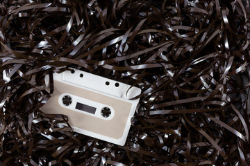 Cassette tape with pull-out tape