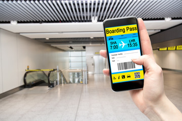 Electronic Boarding Pass on the screen of your smartphone. Concept of modern travel.