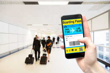 Electronic Boarding Pass on the screen of your smartphone. Concept of modern travel.
