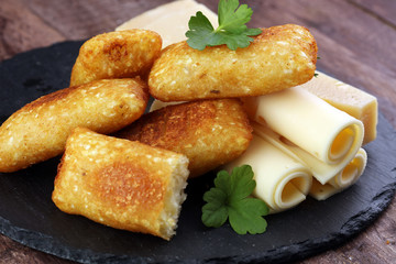 Homemade potato croquettes with parmesan and chives, nice and simple, but delicious light food