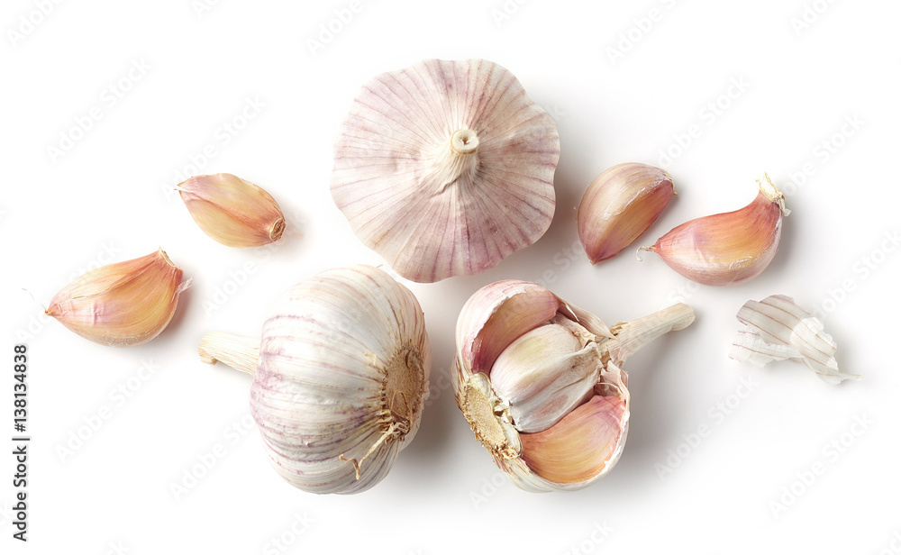 Wall mural garlic on white background