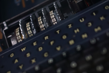 Chiffriermaschine | Enigma | Ver- und Entschlüsselung
