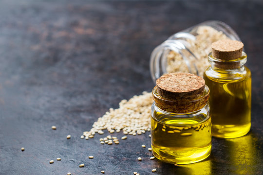 Sesame oil and seeds for healthy eating